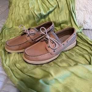 Sperry Top Sider size 7